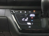 エアコン装備されています。車内の温度を調整して、より快適にお過ごしいただけます。