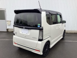 車検整備付法定点検に加えてエンジンルーム、足まわり、下まわり等の「Honda中古車商品化基準」に基づいた点検や、ナビやオーディオ、エアコンなど装備品についての作動確認を実施いたします。