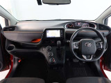 見通しのよいすっきりとした視界で、誰でも運転しやすいです。運転のしやすさは疲れにくさにも繋がりますよ♪