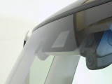 ホンダセンシング搭載。誤発進抑制機能・路外逸脱抑制機能・歩行者事故低減ステアリング・車線維持支援システム・先進車発進お知らせ機能など多彩な先進安全機能でより安全で快適なドライブを支援します。
