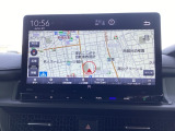 ナビは11.4インチホンダコネクトナビ(LXM-237VFLi)が装着されております。AM、FM、CD、DVD再生、USB、音楽録音再生、フルセグTV、Bluetoothがご使用いただけます。