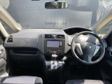 セレナの運転席周りの画像です。興味がわいて来ませんか?ゆっくり、じっくりご覧下さい。