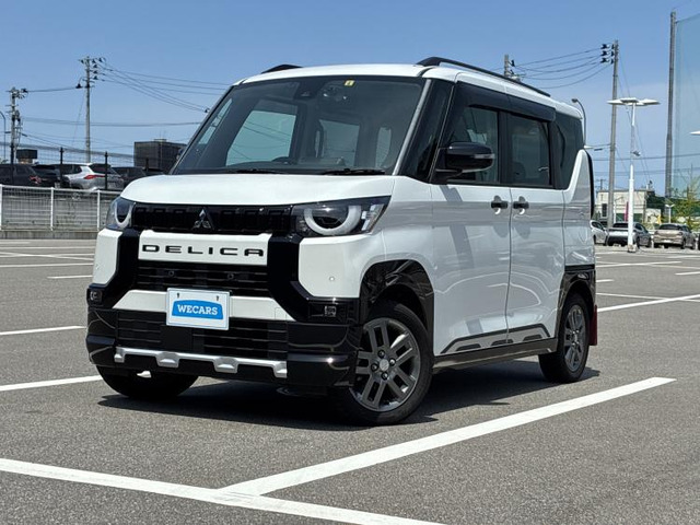 デリカミニ T プレミアム 4WD 