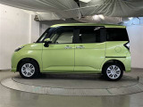 両側パワースライドドア付きだから、狭い駐車スペースなどでの 乗り降りラクラク!小さなお子さまのいるご家庭には嬉しい装備。