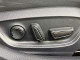 【パワーシート】スイッチ一つで簡単にシートの微調整が可能!電動だから力もいりません!快適なシートポジションにセットして、快適なドライブをお楽しみください。
