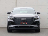 Q4スポーツバックe-tron 45 Sライン 
