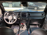 純正ナビ、AppleCarplay、AndroidAutoご利用いただけます。