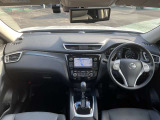 ドライバーのかたと助手席のかたが座るシートです。実際お座りいただくのが、分かりやすいと思います。お気軽にご来店ください!