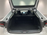 大きく開く開口部で荷物の出し入れもラクラクです。