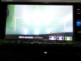 バックカメラの画像です。ガイドラインがスムースな車庫入れをサポートいたします。車庫入れの安心感がアップしますね。