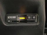 【ETC】高速道路の料金所をストレスなく通過!話題のスポットやサービスエリアに多い「スマートIC」利用時は必須のアイテムです。当店でセットアップを実施、ご納車当日からすぐにご利用いただけます!