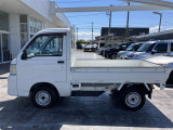 自動車保険も取り扱っております。無料の証券診断も行っておりますので、お気軽にスタッフまでご相談下さい!