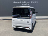 ご購入後の保証修理やメンテナンスは、お近くの福岡日産各店か、全国の日産販売会社サービス工場で対応可能です。