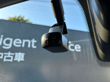 今では必須アイテムのドライブレコーダーも装着済み!万が一の瞬間も自動で録画してますので決定的瞬間も残せます!