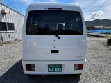 車体艶出し磨きしています!!