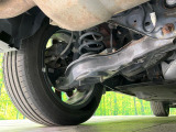 お車を安心してお乗りいただく為には、足回りの定期点検が欠かせません。サービスサポート(有償保証)では無料点検もご提供しており、安心のカーライフをお過ごしいただけるサポート体制が整っています。