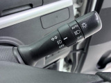 ダイハツ認定中古車は、「車両状態証明書」「約60項目の徹底点検・整備」「内装の徹底清掃と洗浄」「1年間無償保証(車両本体価格30万円以下の車両は3ヶ月または3000kmの保証)」が全車に付いています。