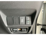 ホンダが推し進める総合先進安全装備のセンシング搭載! 衝突や斜線はみだしなどの危険が予測される時、センサーが警告。ヒューマンエラーを高度先進技術が補完してくれます。