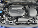 安心のBMW認定中古車は100項目の箇所を徹底的にチェック致します。機械的な箇所や電気系、コンピューターなどをご納車前に点検し、交換基準に達した部品は全て新品に修理返品した後にご納車致します。