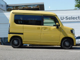 車輌右横になります!車両販売や買取、車検、点検その他一般整備、板金修理、任意保険などなどお車のことならなんでもお任せください!整備や修理もお安く頑張らせて戴きます!