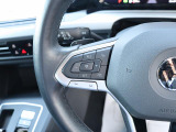 厳格な専門教育を受け、フォルクスワーゲン車をケアし続けて培った豊富な知識と専門機器を使いこなす熟練の技術をもとに、あなたのクルマを的確に診断してベストコンディションに仕上げます。