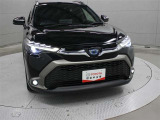 単眼カメラとミリ波レーダーの性能向上により、プリクラッシュセーフティに夜間歩行者と自転車運転者の検知機能を追加するなど機能を強化した、「Toyota Safety Sense」を装備しています。