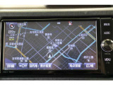 純正7インチSDナビ。CD・DVD・SD・高画質で鮮明な映像が楽しめるフルセグTV対応です。