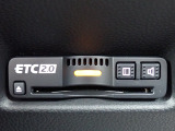 ■【ETC車載器】が装備されています。セットアップをしてお渡しとなり、ETCカードを差し込むだけで高速道路の利用が可能です。