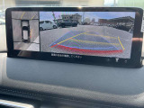 ◆前方の映像です◆見通しの悪いところでも、フロントカメラで確認できます◆