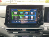日産純正9インチメモリーナビ(MJ321D-L)装備、DVD再生やCD録音やBluetooth通信など充実したAV機能とスマホアプリ連動に対応した高機能ナビ。
