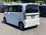 【安全装置】衝突被害軽減ブレーキ・横滑り抑制機能・路外逸脱制御機能も付いていますので安心です。