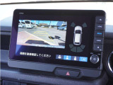 【バックカメラ】駐車が苦手な方でも安心してお乗りいただけます。リバース連動で画面が切り替わるのでとっても便利です。