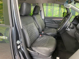 運転席シート廻りは使用感も少なく、良好な状態となっています。丁寧に使われていたことがよくわかりますね。