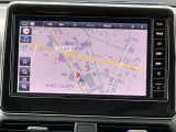 日産純正9インチメモリーナビ(MM223D-L)装備。スマートフォンによる部分地図更新、Bluetooth接続での音楽視聴、快適な画面操作と高音質なオーディオ再生。無料地図更新付きです。