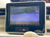 【バックカメラ】駐車時に後方がリアルタイム映像で確認できます。大型商業施設や立体駐車場での駐車時や、夜間のバック時に大活躍!運転スキルに関わらず、今や必須となった装備のひとつです!