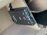 ETCも付いておりますので、高速道路の料金所もノンストップ通過可能ですよ^^是非揃えたい装備ですね!