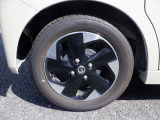 14インチアルミホイール!!格好良くてホイールがあなたの愛車をいっそう輝かせます☆