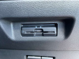 日産純正ドライブレコーダはオールインワンタイプ、フルハイビジョン録画対応で高精細な映像を記録できます。