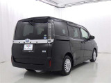低燃費で環境にもやさしいハイブリッド車です。トヨタ専用診断機器でハイブリッドシステムを綿密に点検してあります!