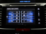 【純正ナビゲーション】使いやすいナビ操作にオーディオ機能も充実!Bluetooth接続で運転中のハンズフリー電話や好みの音楽を車内に流す事が出来ます。ラインナップや車種に応じて豊富な機能が使用可能♪