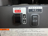 電動ウインチ付きなので女性の方でも安全に車いすの方の乗降ができます。