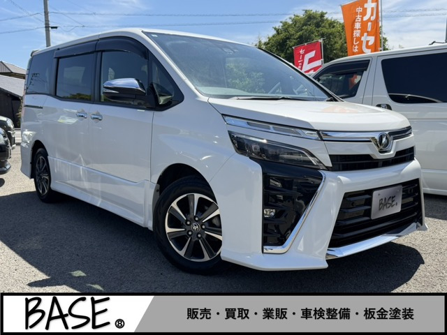 トヨタ ヴォクシー 
