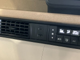USB充電口を搭載しています!携帯電話の充電などに便利です!