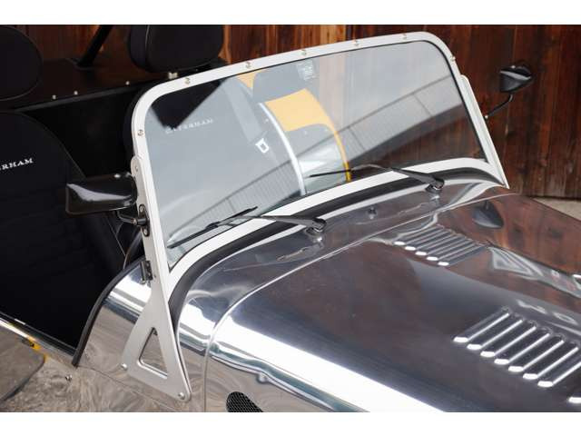 ケータハム セブン160 660 の中古車詳細 (4,000km, アルミ×イエロー
