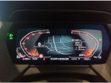 『運転』に対するBMWのこだわりはメーターパネルにも表れております。視野性の良いメーターパネルは疲労感の軽減と、運転の楽しさをもたらしてくれます。