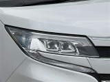 Bi-Beam LEDヘッドランプ+LEDクリアランスランプ 少ない電力で明るく照らします☆彡