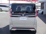【Nissan Intelligent Choice】「1年間走行無制限保証」全国2300カ所の日産サービス工場で保証修理が受けられる。