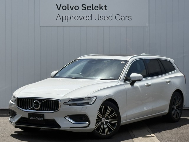 V60 T5 インスクリプション
