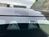 【衝突被害軽減ブレーキ】前方の車両や歩行者を検知し、ブザー音や表示によって警告!衝突の可能性が高まるとブレーキ踏力をアシストしてくれますが、あくまでもサポートですので運転手の判断・操作が大事です☆