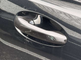 「認定中古車」は納車前整備がポイントです。メルセデス・ベンツの定める厳しい基準をクリアしたお車のみご案内させて頂きます。納車前整備はメーカー規定に基づき自社工場で入念に行なわれます。
